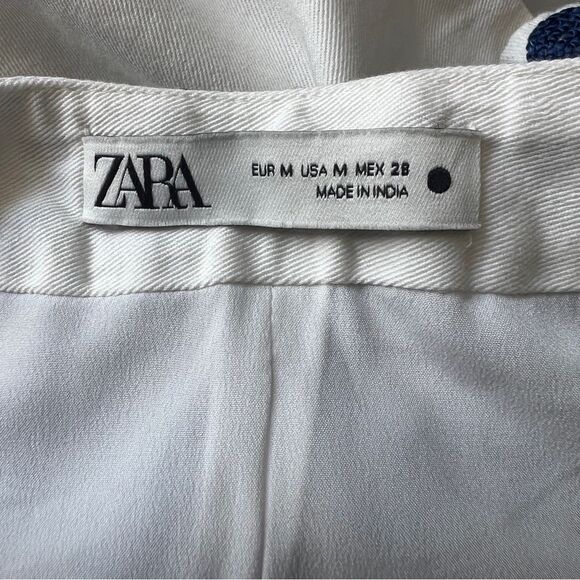 Zara  White Vest with Navy Blue Embroidery Size M - Picture 5 of 5